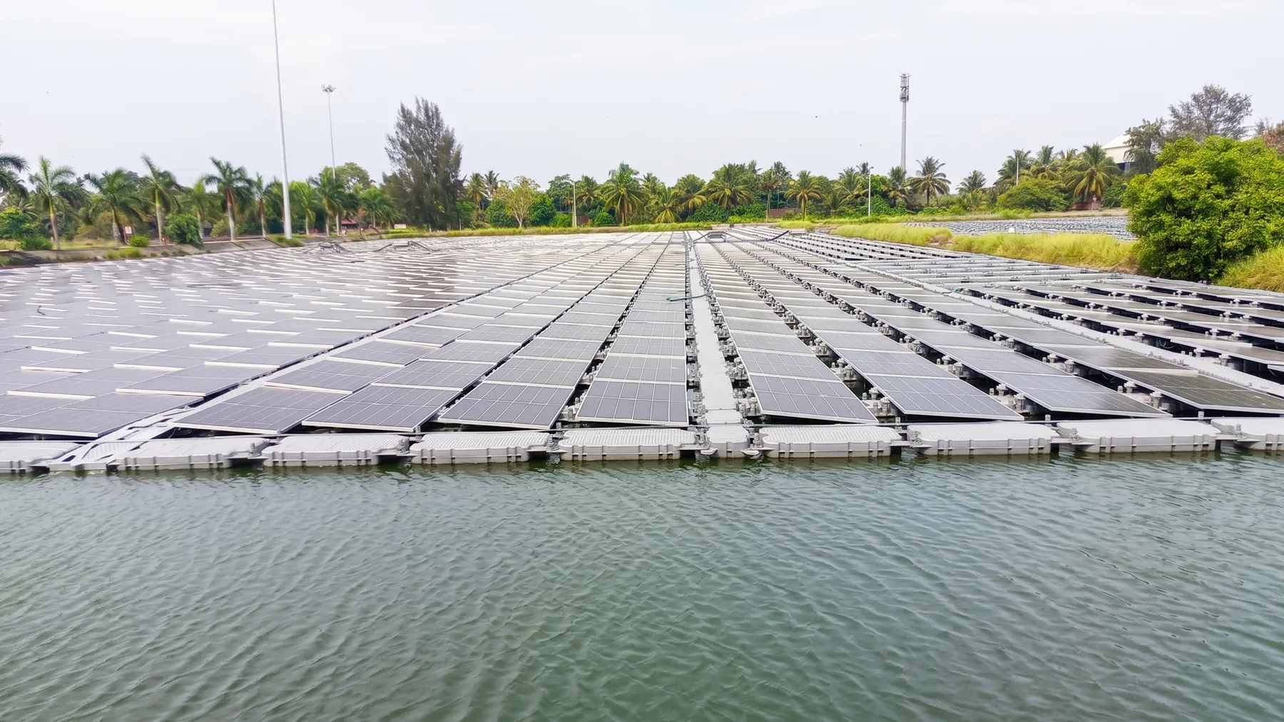 Investors evaluating floating solar plant opportunities in India